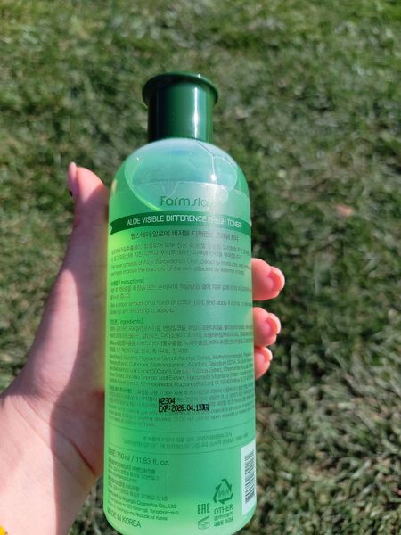 Тонер для обличчя Farmstay Visible Difference Fresh Toner Aloe 350 ml 00039 фото